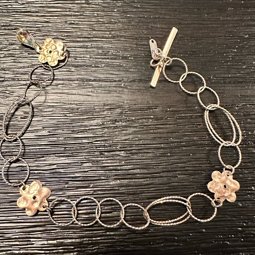 Magnolia bracelet